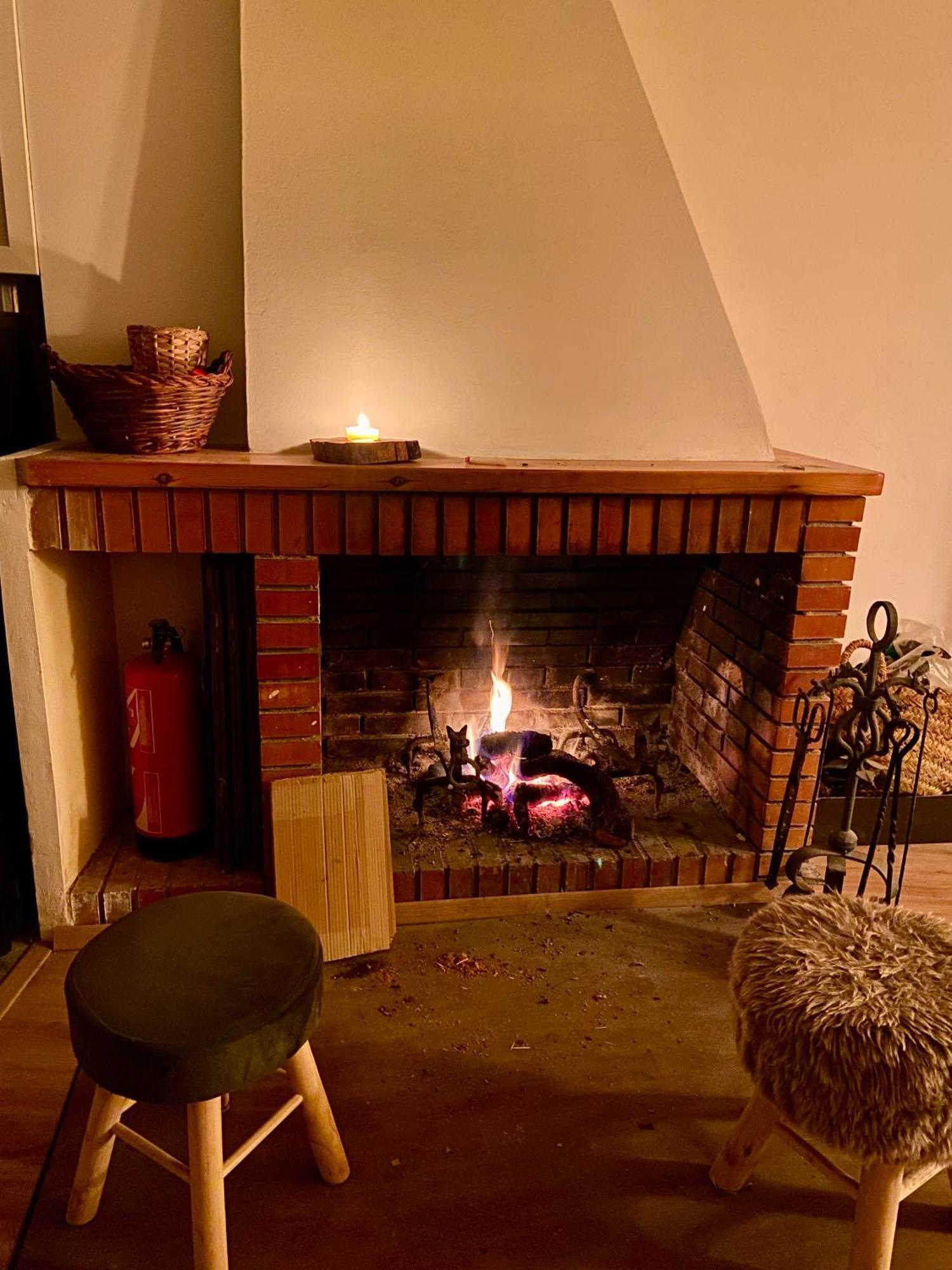 Casa Acollidora I Familiar Amb Jardi I Barbacoa Villa Ager Kültér fotó